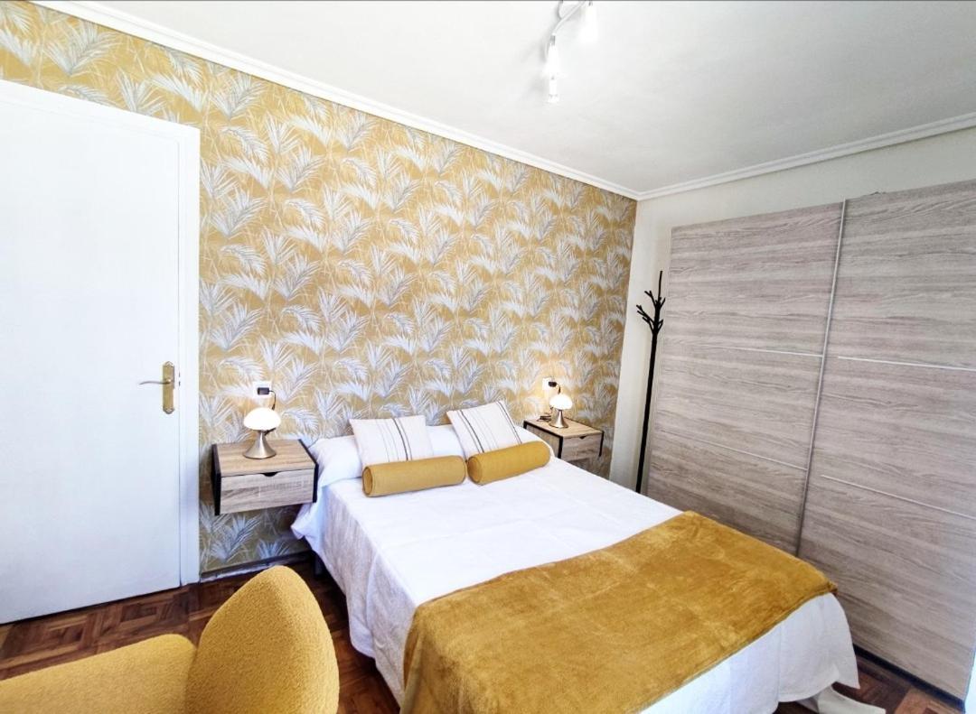 Apartamento Centrico Con Wifi Aviles Exterior photo